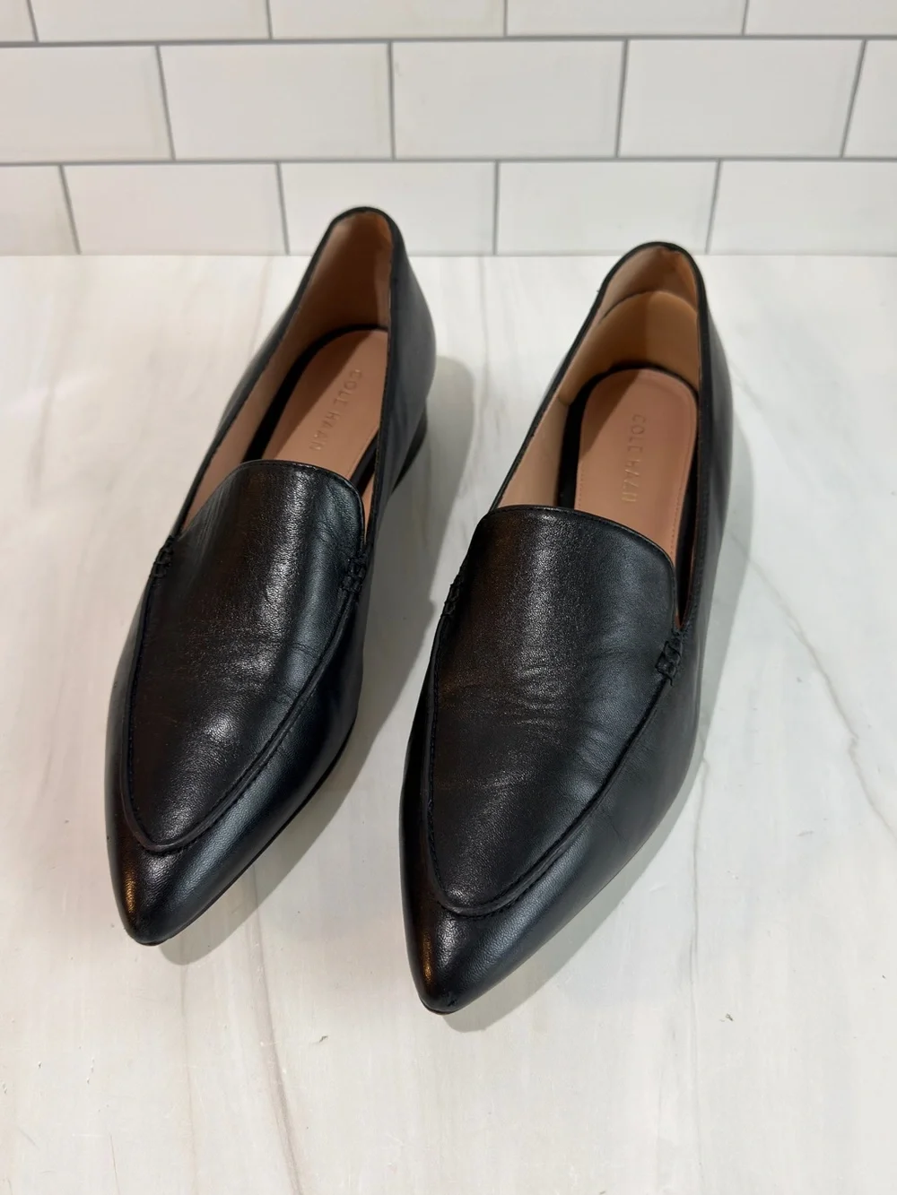 COLE HAAN VALANTINO POINTED TOE LOAFERS BLACK LEATHER SIZE 8 CAREER EASY WEAR